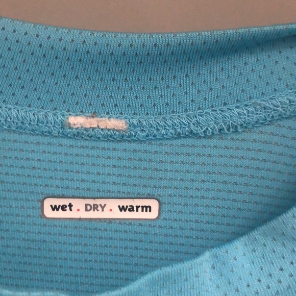 Lululemon classic workout shirt - Picture 3 of 3